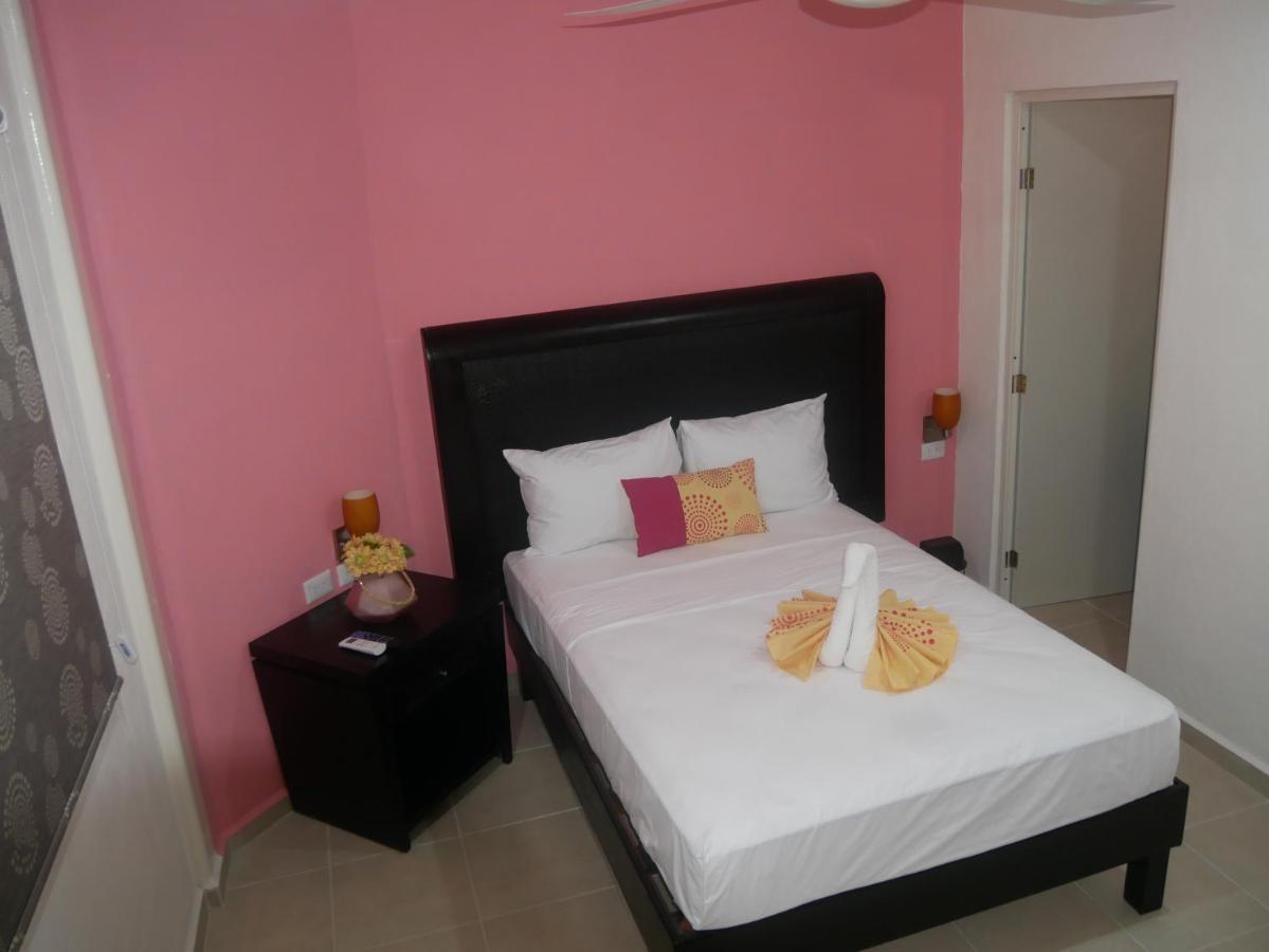 Hotel Real San Juan Suites Mérida Kültér fotó