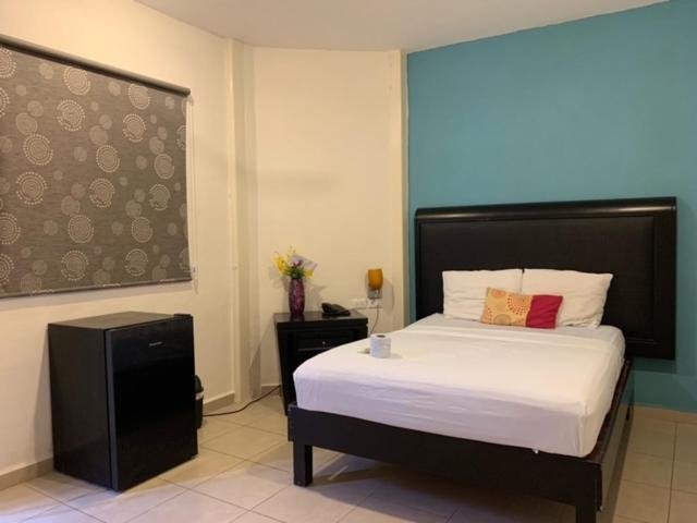 Hotel Real San Juan Suites Mérida Kültér fotó